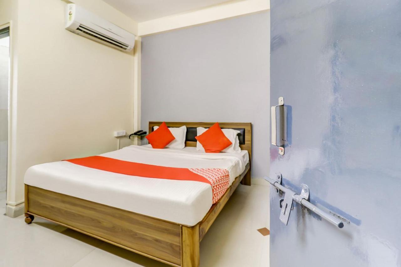Hotel O The Crown Inn Nagpur Exteriör bild