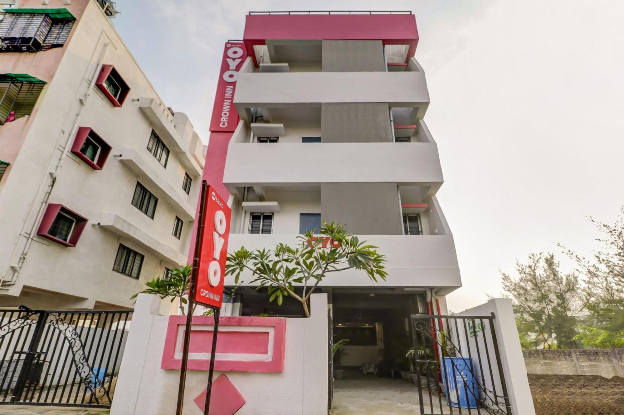 Hotel O The Crown Inn Nagpur Exteriör bild